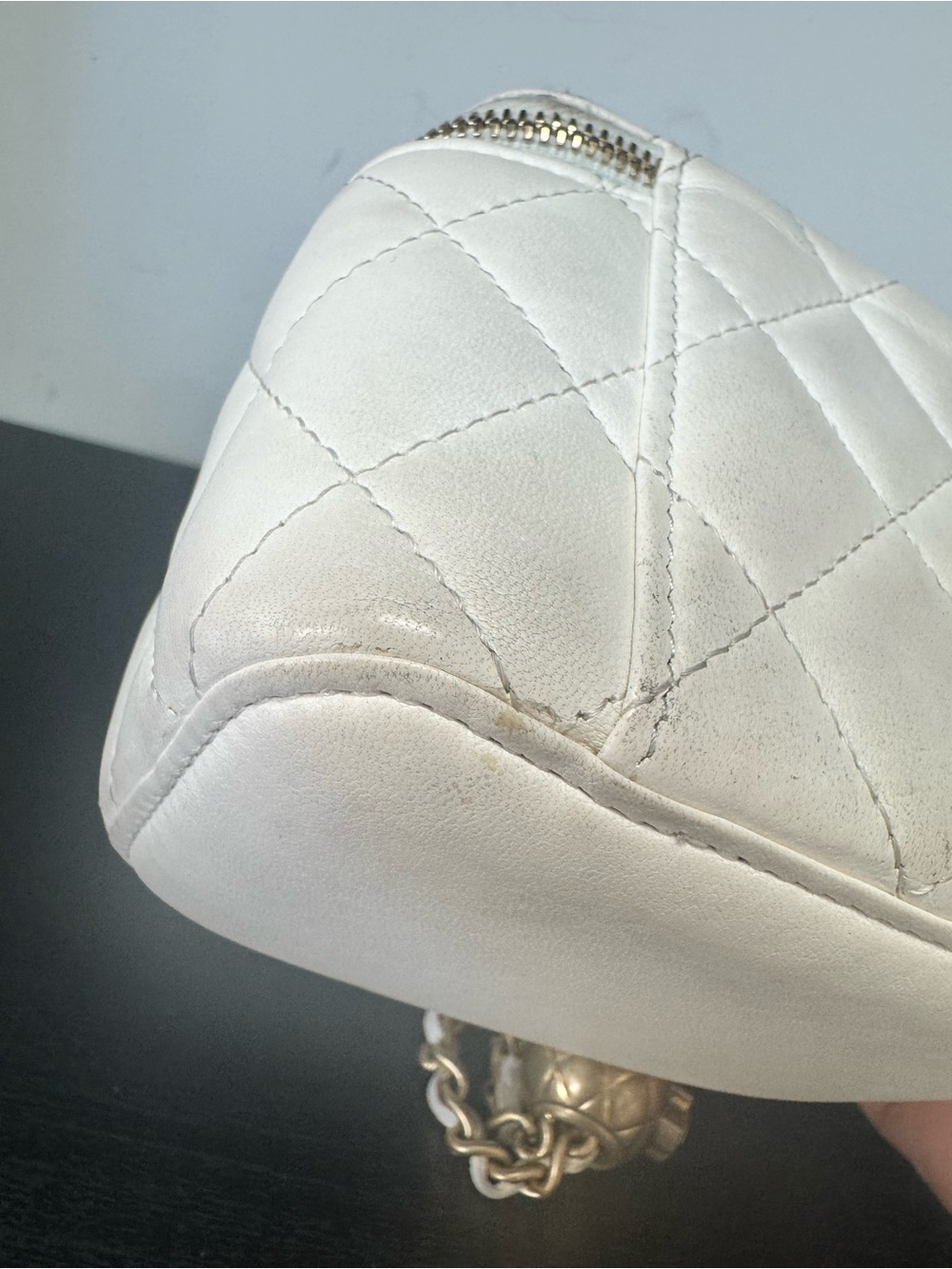 CHANEL Vanity leather crossbody bag - Picture 8 of 15